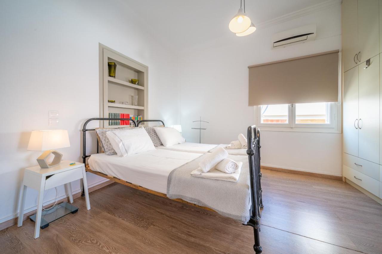 Apartmán The Roof - Flat Sea View In Aegina Town Exteriér fotografie