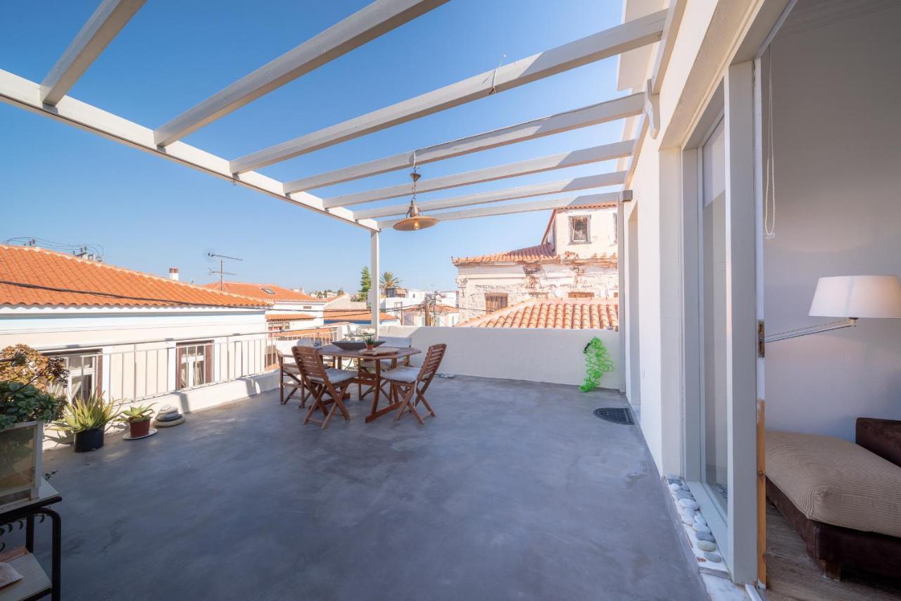 Apartmán The Roof - Flat Sea View In Aegina Town Exteriér fotografie